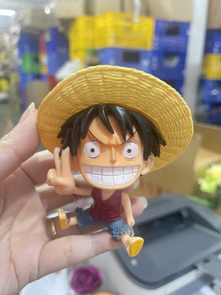 Tượng nhựa đặc  Luffy trong hoạt hình One Piece  (mẫu baby).