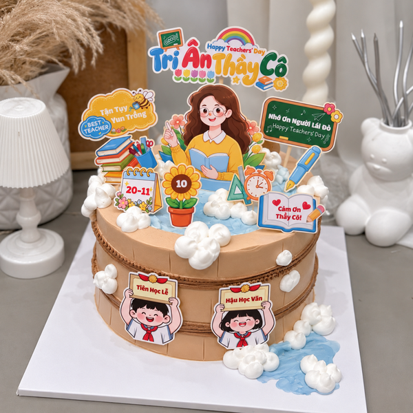 5 set giấy 20.11- cô mẫu 9 (cô áo vàng).