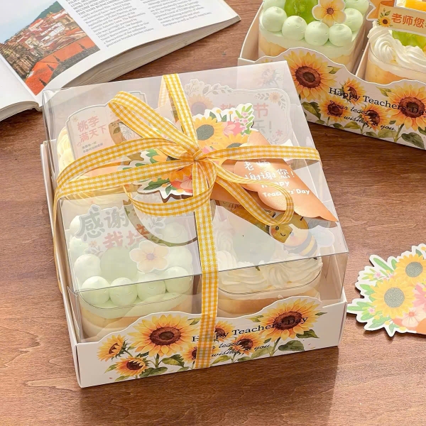 Set 10 hộp cupcake HOA HƯỚNG DƯƠNG VÀNG 17x17x10cm - 4 ngăn (HÀNG TRUNG).