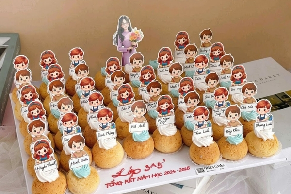 Set 50 thẻ giấy có chân cắm-bé GÁI viết bài.