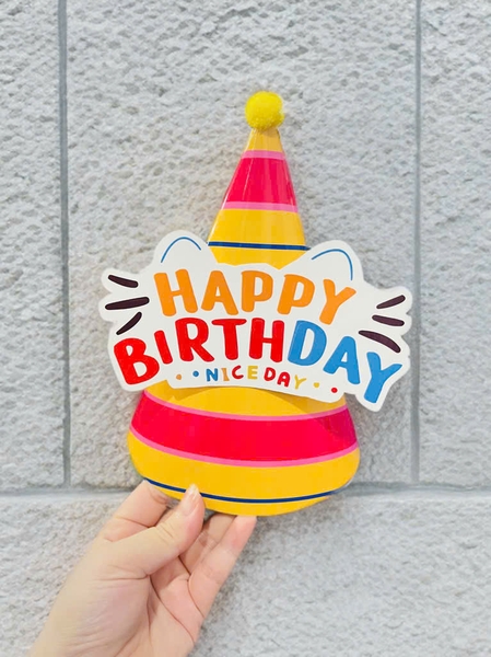 Set 10 mũ 3D cán bóng giấy đẹp kt dk 13cmx cao 20cm -nền đỏ + vàng (gắn chữ HPBD).M40