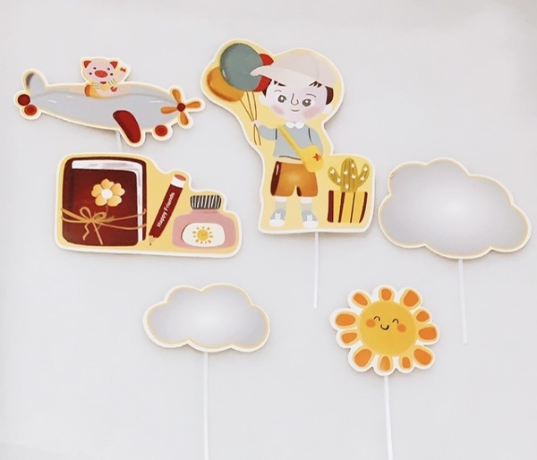 MUA 1 TẶNG 1 -10 Set giấy bé trai chùm bóng và máy bay (XẢ KHO).