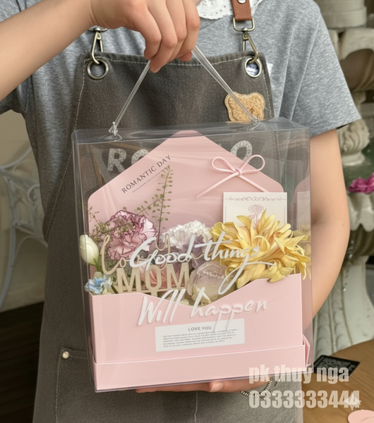 Set 10 hộp mica bì thư Good things will happen kt 10x25x25cm -màu HỒNG.