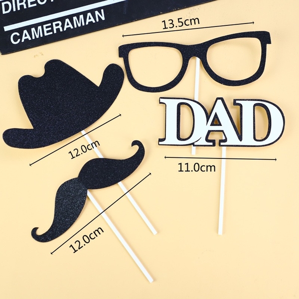 Set giấy 4 chi tiết (chữ DAD+ kính+mũ+râu).