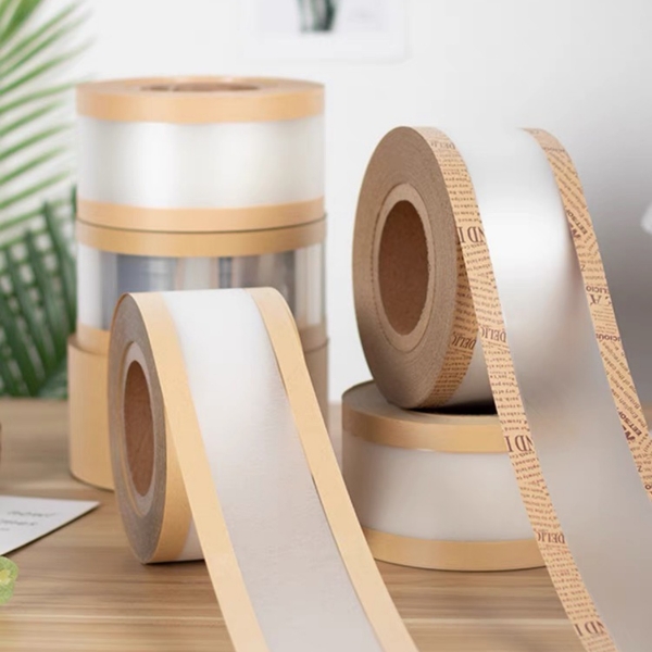 Mica thành bánh viền trắng nâu có chữ (8cm) SALE.