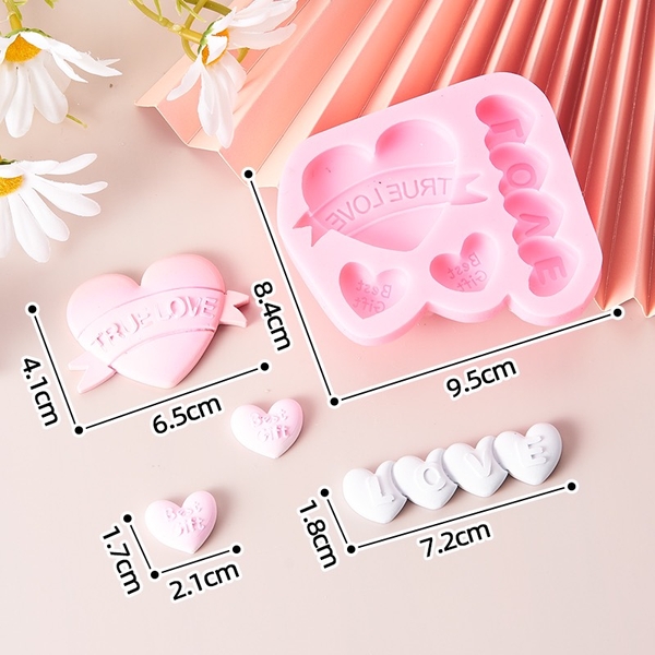 Khuôn trái tim và chữ LOVE (silicon).