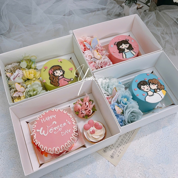 Set 10 hộp cupcake 3 LỖ (NẮP MICA TRONG) kt 25cmx18cm x cao 12.7cm (có kèm đế ở khay to).