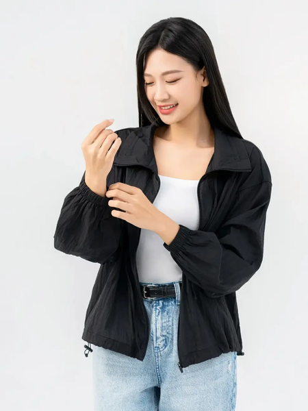 Áo Khoác Thể Thao Nữ Siêu Nhẹ