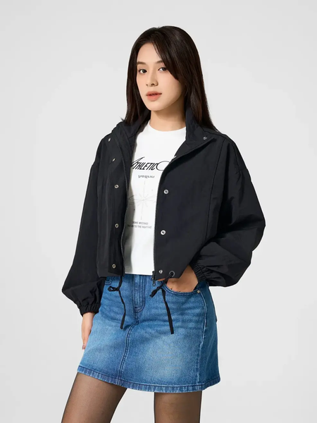 Áo Khoác Thể Thao Nữ Oversize Năng Động