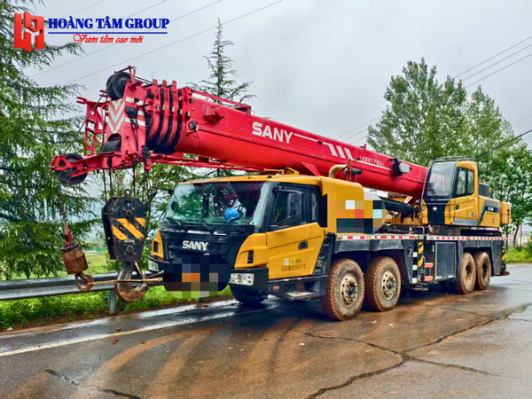 Cẩu Bánh Lốp SANY STC500S - 50 tấn - Đời 2017 - Nhập khẩu Trung Quốc