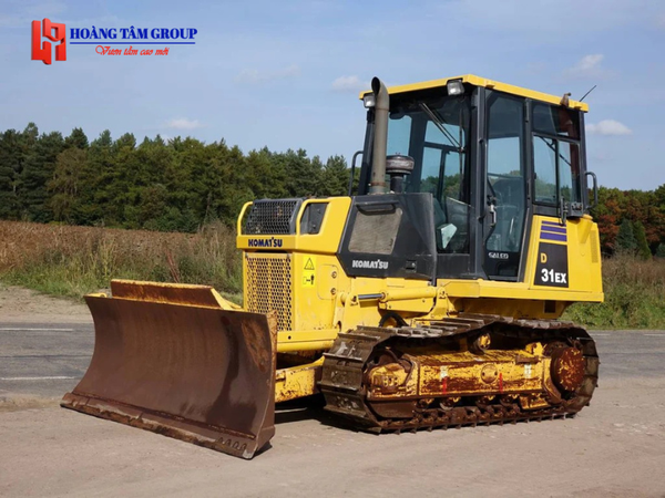 MÁY ỦI KOMATSU D31EX-21 - ĐỜI 2002 - NHẬP KHẨU NHẬT BẢN