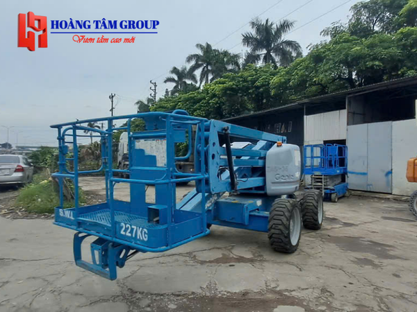 Xe Nâng Người Boom Lift  GENIE Z-45/25 RT - Chiều Cao Làm Việc 16m - Đời 2019