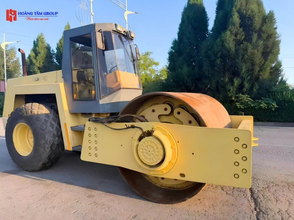 XE LU BOMAG BW219D-2 - ĐỜI 1997- NHẬP KHẨU CHÂU Á