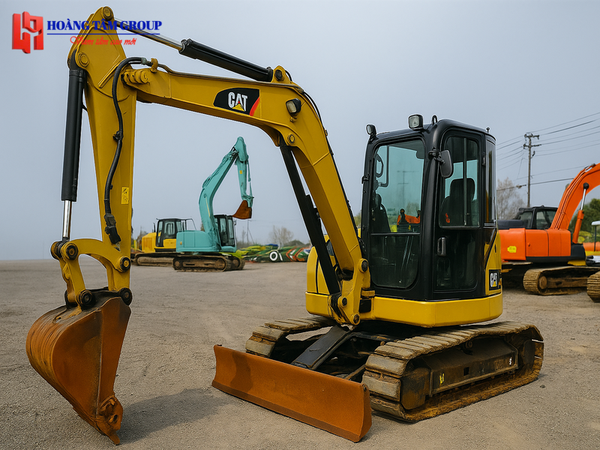 MÁY XÚC ĐÀO BÁNH XÍCH CATERPILLAR 308E CR – HEL00476 – NHẬP KHẨU NHẬT BẢN