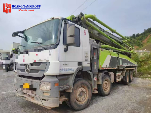 XE BƠM BÊ TÔNG ZOOMLION 56 MÉT - Đời 2020 - Trung Quốc