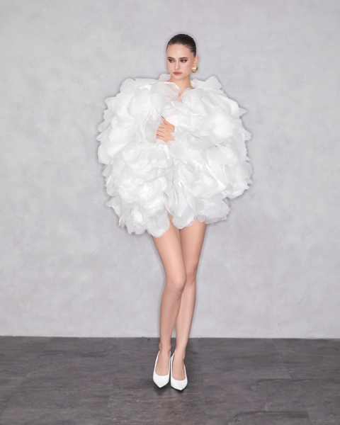 petal-mirage-cape