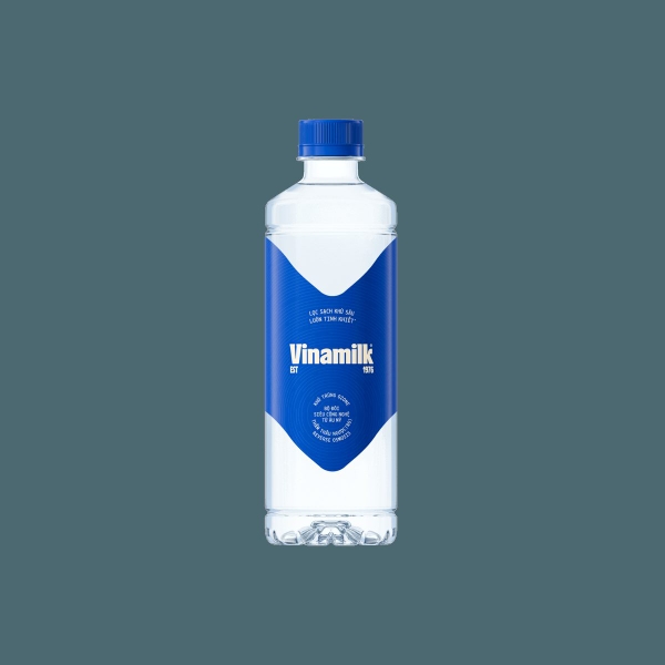 Nước khoáng Vinamilk 500ml
