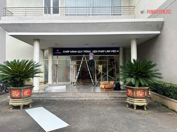Cung cấp màn hình LED cho Thủy điện SrePok 3