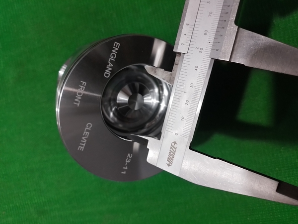 PISTON 6D102/4D102 HÃNG CLEVIT NỔ 51