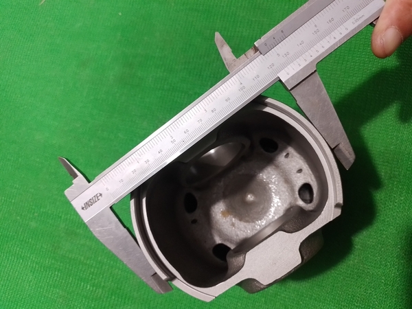 PISTON 6D125E-2 GANG NỔ 63 IZUMI-N