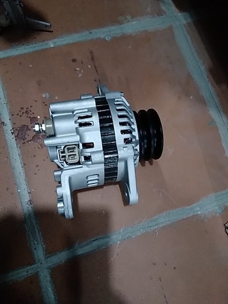 MÁY PHÁT SK200-5/6 6D34 2 RÃNH*2 TAI CÂN TÂM 190*H80 24V 60A - AMKS