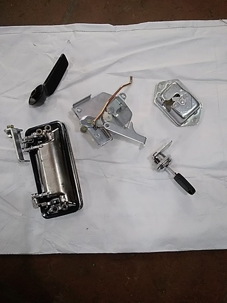KHÓA TỔNG THÀNH DH55 CÓ CHÌA