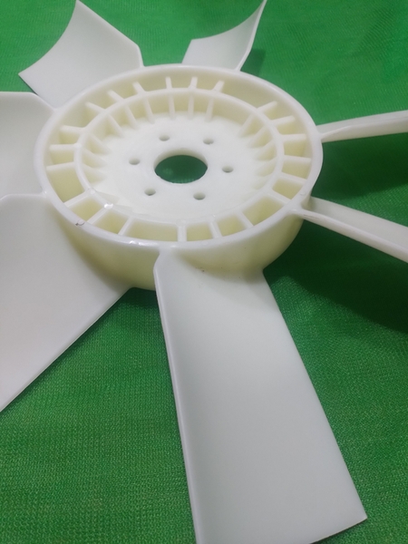 CÁNH QUẠT PC200-5 /6  D31-18/20 / 6D95 7C*51*89*580*6 lỗ