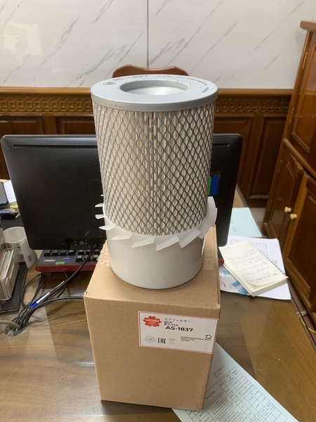 LỌC GIÓ XE NÂNG A1837 A1223 - 235*135*70 - SAKURA