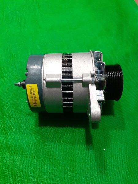 MÁY PHÁT PC300-7 6D114 8 rãnh*2tai cân tâm 200*háng 102 AMKS