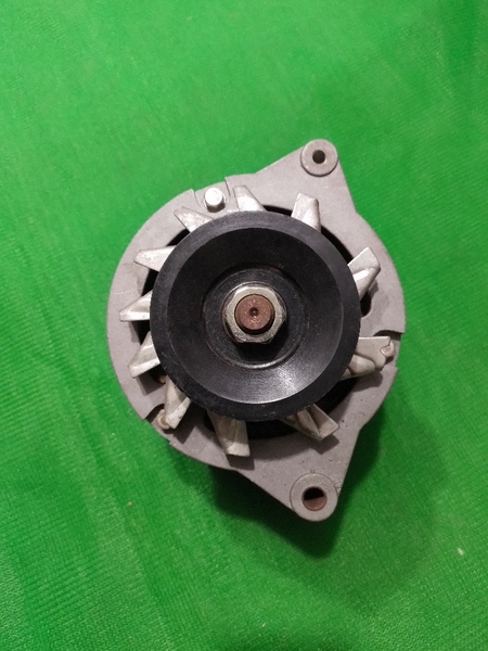 MÁY PHÁT XE NÂNG,XE LU 1 rãnh*2 tai lệch tâm 172 * tai dầy 60 KST