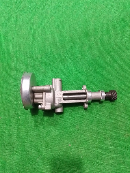 BƠM NHỚT 4BD1 4BG1 CÓ CỐC LƯỚI