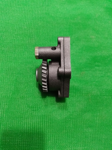 BƠM NHỚT 4D88 4D84 4TNE/3D82 /3D84 (29R ĐỜI LỒI) YAMAR/HT