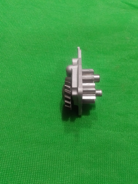BƠM NHỚT 6D95 H32 ỦI/ PC200-5 20R*H32 TP ISUZU N