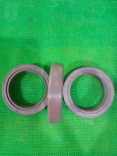 PHỚT LÁP TRƯỚC S55/R55  45*62*12 TKO JAPAN