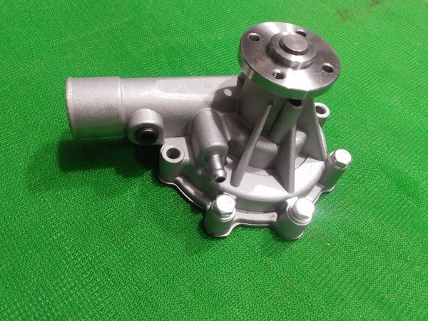 BƠM NƯỚC XE NÂNG S4S  TPSUZU
