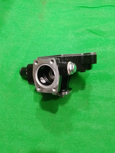 BƠM NƯỚC XE NÂNG TOYOTA FD30-12/FD20-12 4D94E - JPC