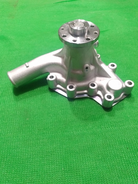 BƠM NƯỚC 4JG1 4JG2 BÍCH QUẠT 4BL TO 4  NHỎ  - JPC