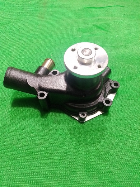 BƠM NƯỚC 4BD1 EX120 EX150 SK120-1/3  4 LỖ* CÚT NƯỚC THẲNG - JPC