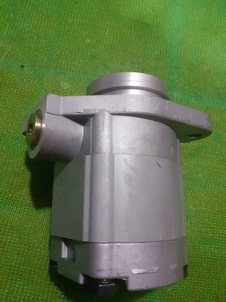 BƠM KHIỂN HPV091 EX120-2/3  EX 200-2/3 10T*2BL - HD