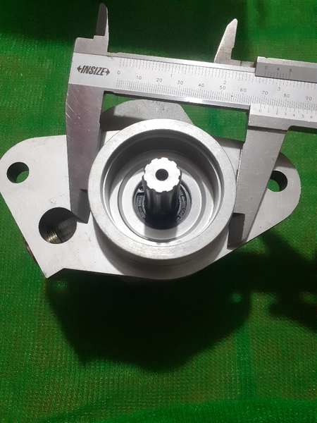 BƠM KHIỂN HPV091 EX120-2/3  EX 200-2/3 10T*2BL - HD