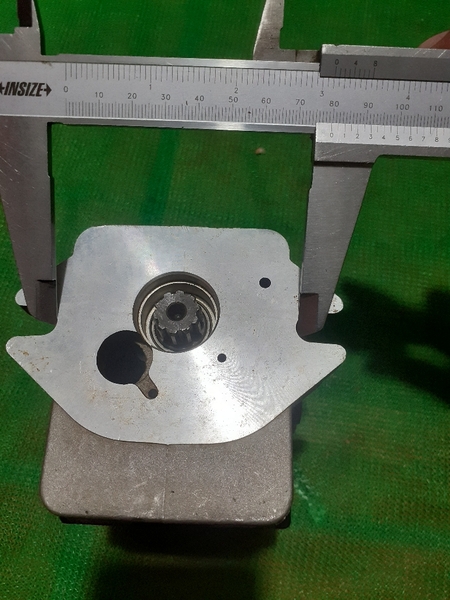 BƠM KHIỂN SK50 10T khoang dài KYRILAR