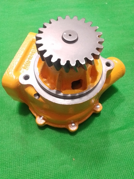 BƠM NƯỚC 6D125-1 PC300-3/5PC400-3 CỔ ĐÚT - OEM XỊN