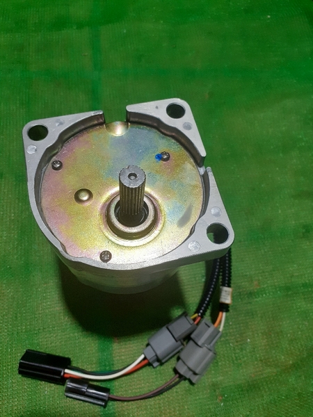 MÔ TƠ GA SK200_6