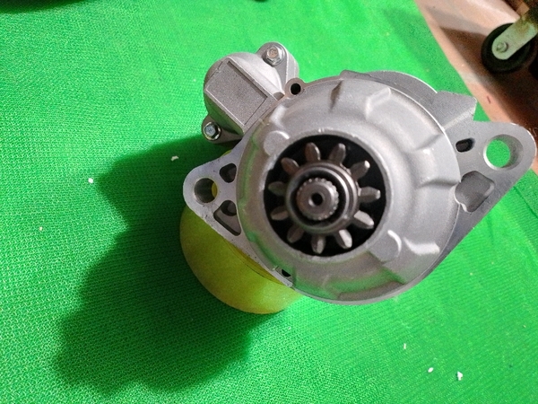 MÁY ĐỀ 6D14/15/16 R140 R2000 SK07 11R*2T D40 - WHC