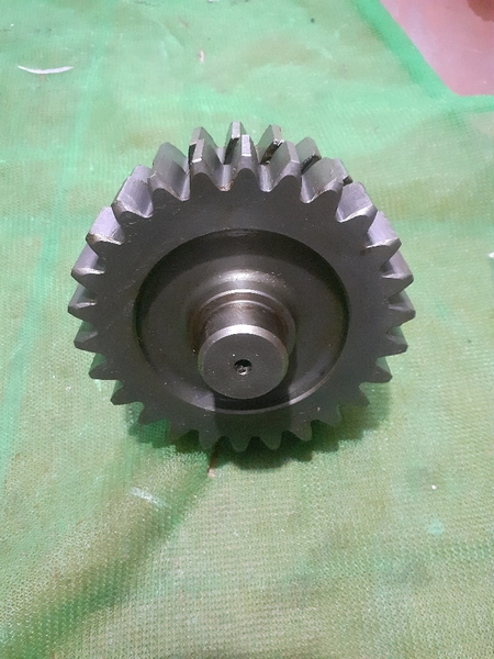 TRỤC BÁNH  RĂNG SỐ TẦNG LÙI SỐ D50-16 20T*25R*26R -QTN