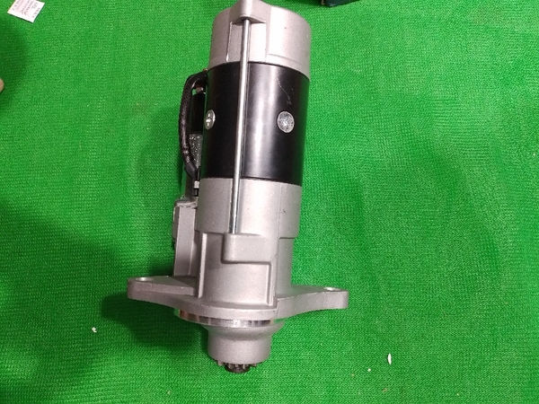 MÁY ĐỀ 6HK1/SH280/EX230 11R*2T cổ lệch, tâm 162 k mõm  JPC