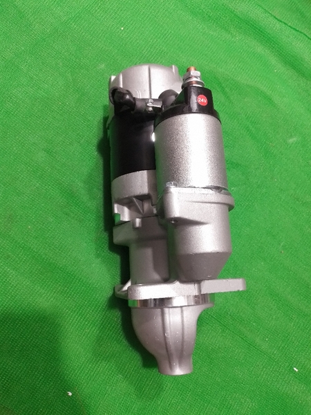 MÁY ĐỀ EX220-1/3/5 HO6C HO7C  11R*3T LỆCH*D40* CỔ 100 JPC