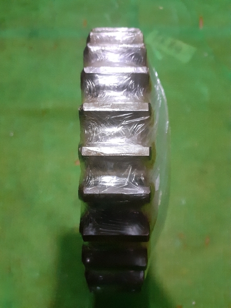 BÁNH RĂNG SỐ D5: 29R*15T*H43 D157 QTN