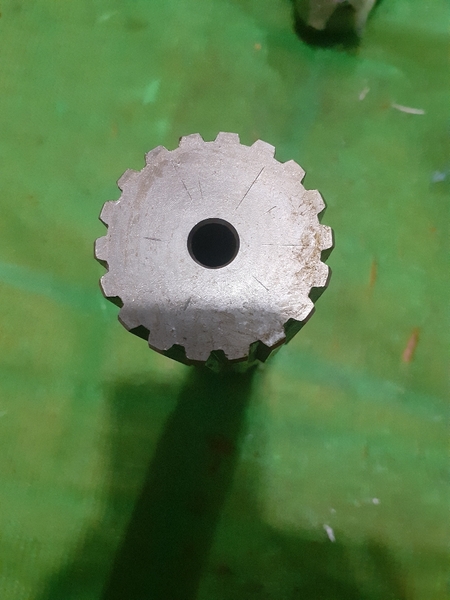 TRỤC ĐĨA CÔN D41-6 18T*16T*L193 /ABG
