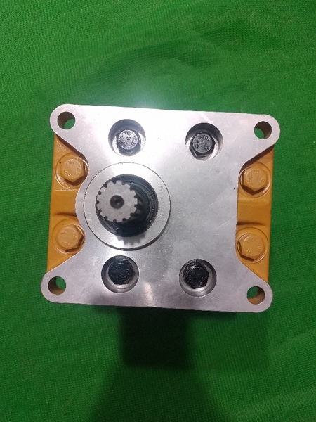 BƠM BEN D50/53 13T KHOANG 110 4BL(125*150) Q.TRÁI - NC TỐT